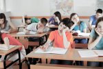 В українській школі дітей труїли невідомою субстанцією під виглядом масла