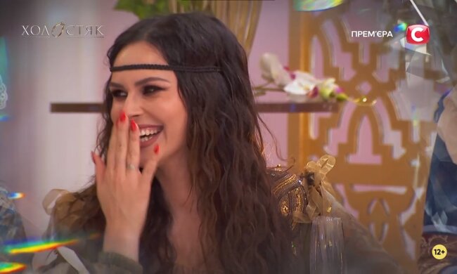 Джессика покинула "Холостяка" Заливако, получив сразу три розы: правила запрещают