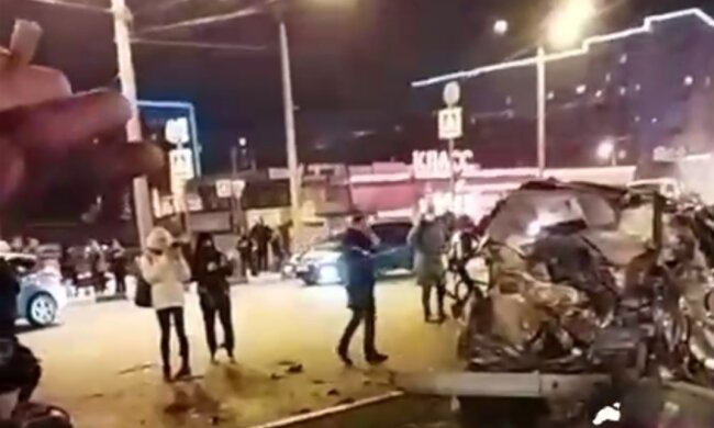 ДТП в Харькове, кадр из видео