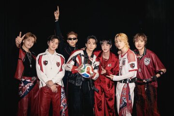 BTS, фото із соцмереж групи