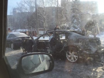 Адвокату «Топаза» сожгли автомобиль в Харькове (видео)
