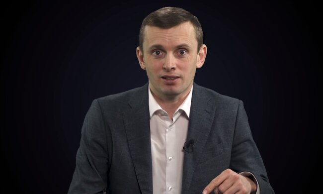 Руслан Бортнік