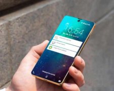 Слизали с Apple: Samsung Galaxy S10 окажется близнецом iPhone