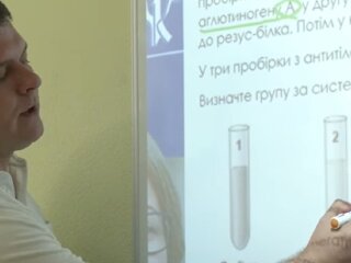 Андрій Самойлов, кадр з репортажу Суспільне: Facebook