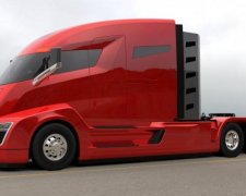 Маск поділився інформацією про нове авто Tesla