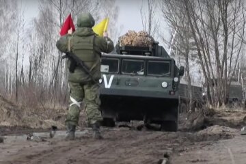 Російські окупанти. Фото: скрін youtube