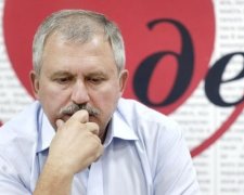 Порошенко дорого заплатит за отсутствие военного положения