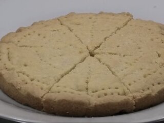 Шотландское песочное печенье с маслом: фото скрин Ютуб