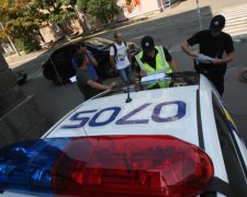 ЗМІ: відомий бізнесмен вибухнув у власному Мерседесі