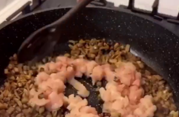 Жульєн-бутерброди, кадр з відео