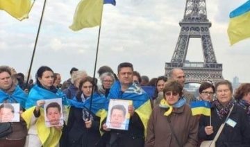 В Парижі відбувся мітинг за звільнення Сущенка