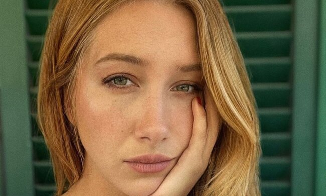 Стася Ровинская, фото из Instagram