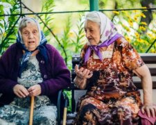 Українцям порадили забути про накопичувальні пенсії