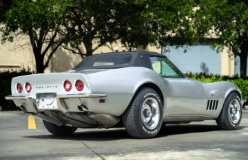 Chevrolet Corvette Николаса Кейджа, фото: Bring a Trailer