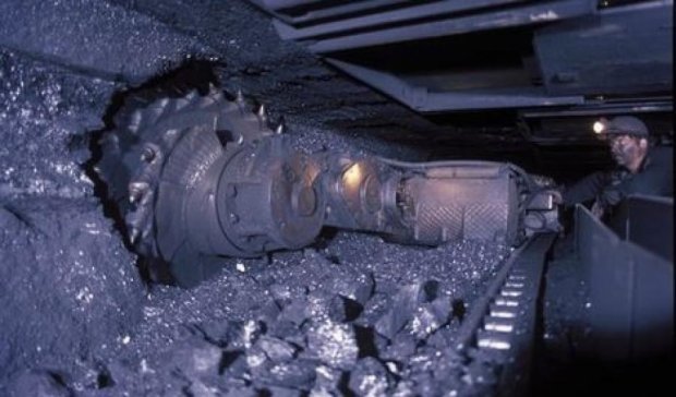 В Україні майже вдвічі впав видобуток вугілля