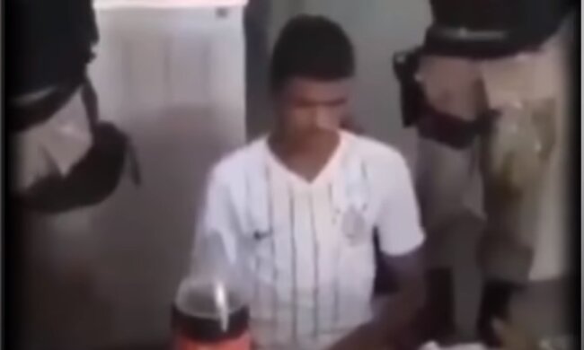 Парня арестовали на 18-летие. Скрин, видео YouTube