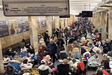 Метро Києва під час масованої атаки