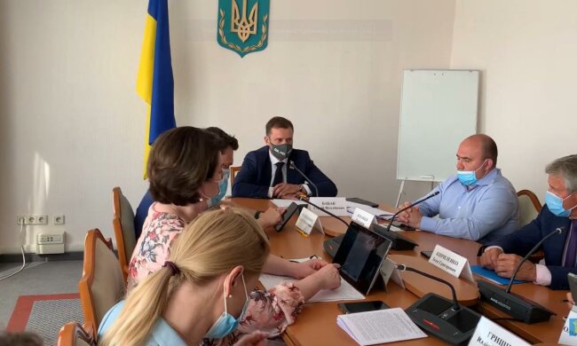 заседание комитета ВРУ по вопросам образования, науки и инноваций, скриншот с видео