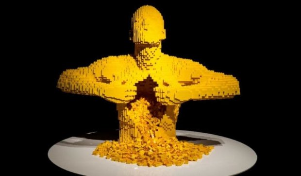 Американца похоронили в кубике Lego