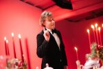 Казанин из "Квартала" с семьей продемонстрировал средство от депрессии и для похудения: "Не скажешь словами"