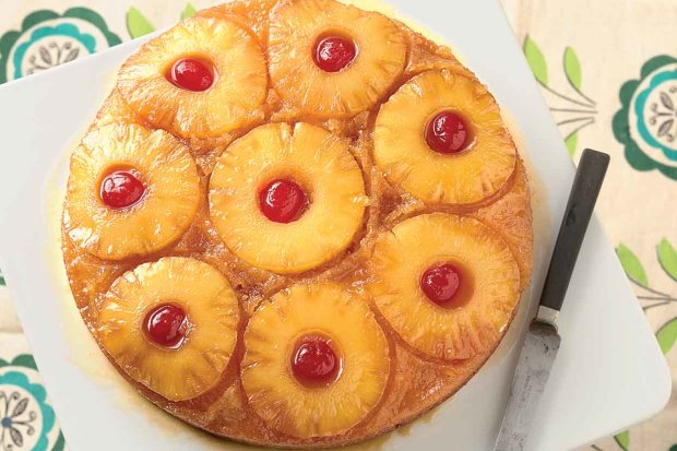 Рецепт пирога "наоборот" с ананасами