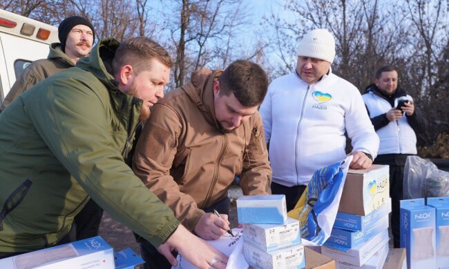 Четверта місія за місяць на Донбас — БФ молодіжної ініціативи «Надія» Валерія Дубіля передає обладнання військовим