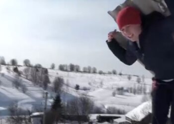 Любов Васильєва, кадр з відео