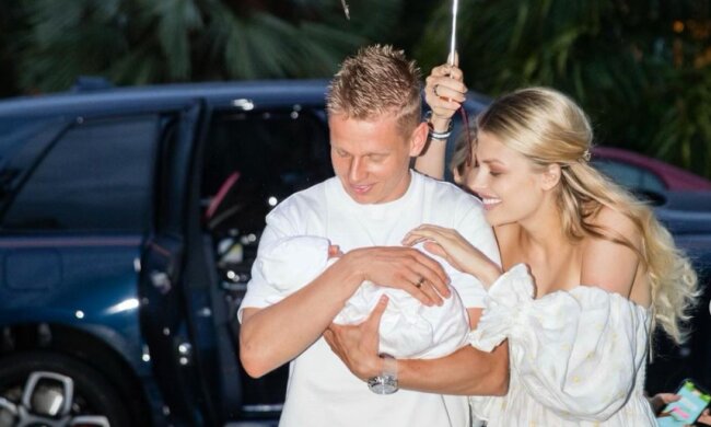 Скрін, Instagram Седан