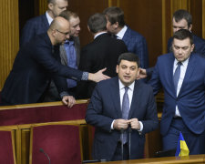 Головне за день п'ятниці 2 серпня: новий прем'єр України, доля Однокласників і Трамп на Донбасі