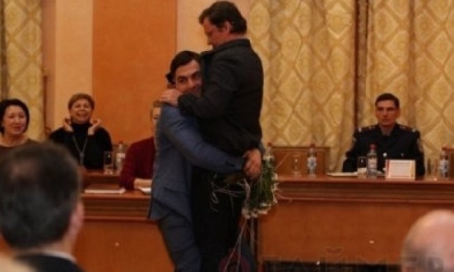 Я случайно выронил Сашу Боровика на пол - Палпатин