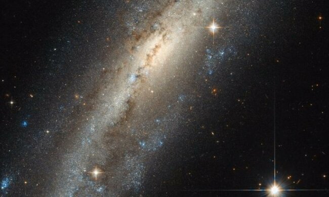 Hubble сфотографував неймовірне сузір'я Андромеди