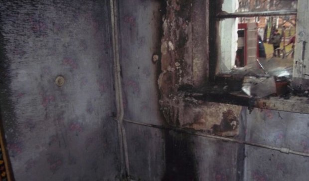 Трое детей едва не сгорели в пожаре под Житомиром