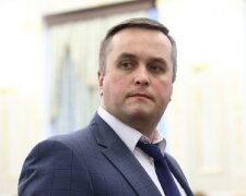 Во Львове маршрутка сбила невесту Холодницкого, первые подробности