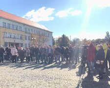 В Ужгороде наплевали на красную зону, карантин - для слабаков: "Делайте что хотите"