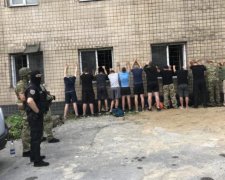 Десятки озброєних бандитів повернули лихі 90-ті до Одеси
