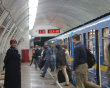 Харків'яни масово скаржаться на роботу метро: що не так з підземкою