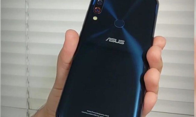 Пекло для перфекціоністів: ZenFone 6 отримав кривий екран