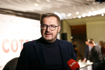 Олександр Пономарьов розповів про поповнення у сім'ї