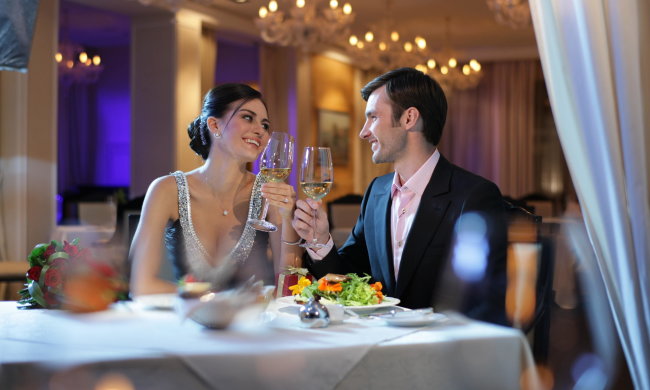 Еротичний гороскоп на 21 липня: хто прокинеться в одному ліжку з першим коханням