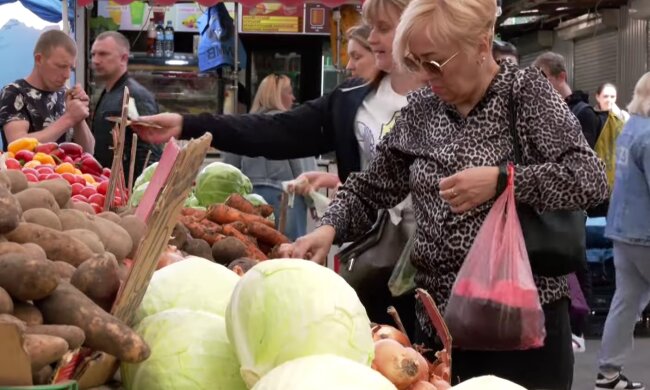 Овощи на рынке. Фото: скрин youtube