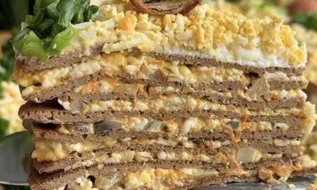 Печінковий торт з грибами: фото скрін рецепту