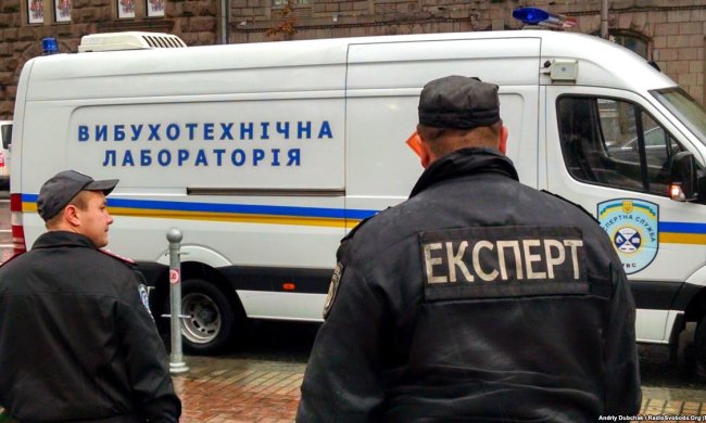 Луснеш від сміху: жартівник у Харкові "евакуював" два будинки і підняв на ноги поліцію