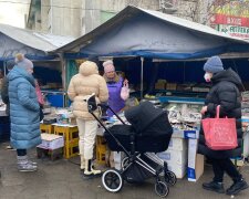 Українці на вулиці, фото: Знай.ua