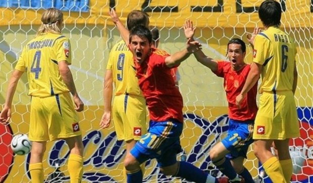 Украина уступила Испании в решающем матче по футболу