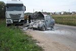 У Дніпрі легковик влетів у фуру, дива не сталося: від моторошного видовища стало зле навіть медикам