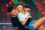 Полякова у весільній сукні приголомшила фото з Потапом: "Так ви родичі?"