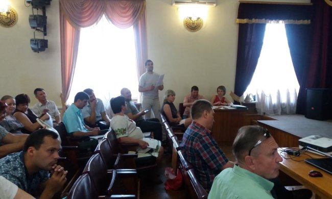 Депутаты проголосовали за отказ от русского языка: что это значит