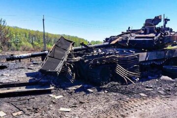 Разбитая техника зс рф. Фото: скриншот Facebook