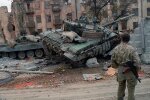 Військовий, фото з вільних джерел