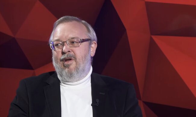 Андрій Єрмолаєв
